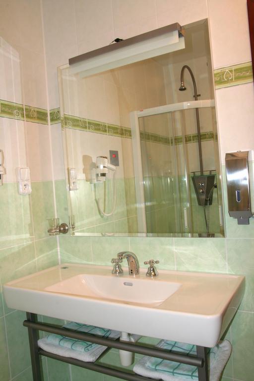 Camping Oase Praha Zlatniky (Central Bohemian) Phòng bức ảnh